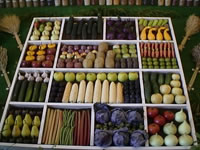 Vegetable tray